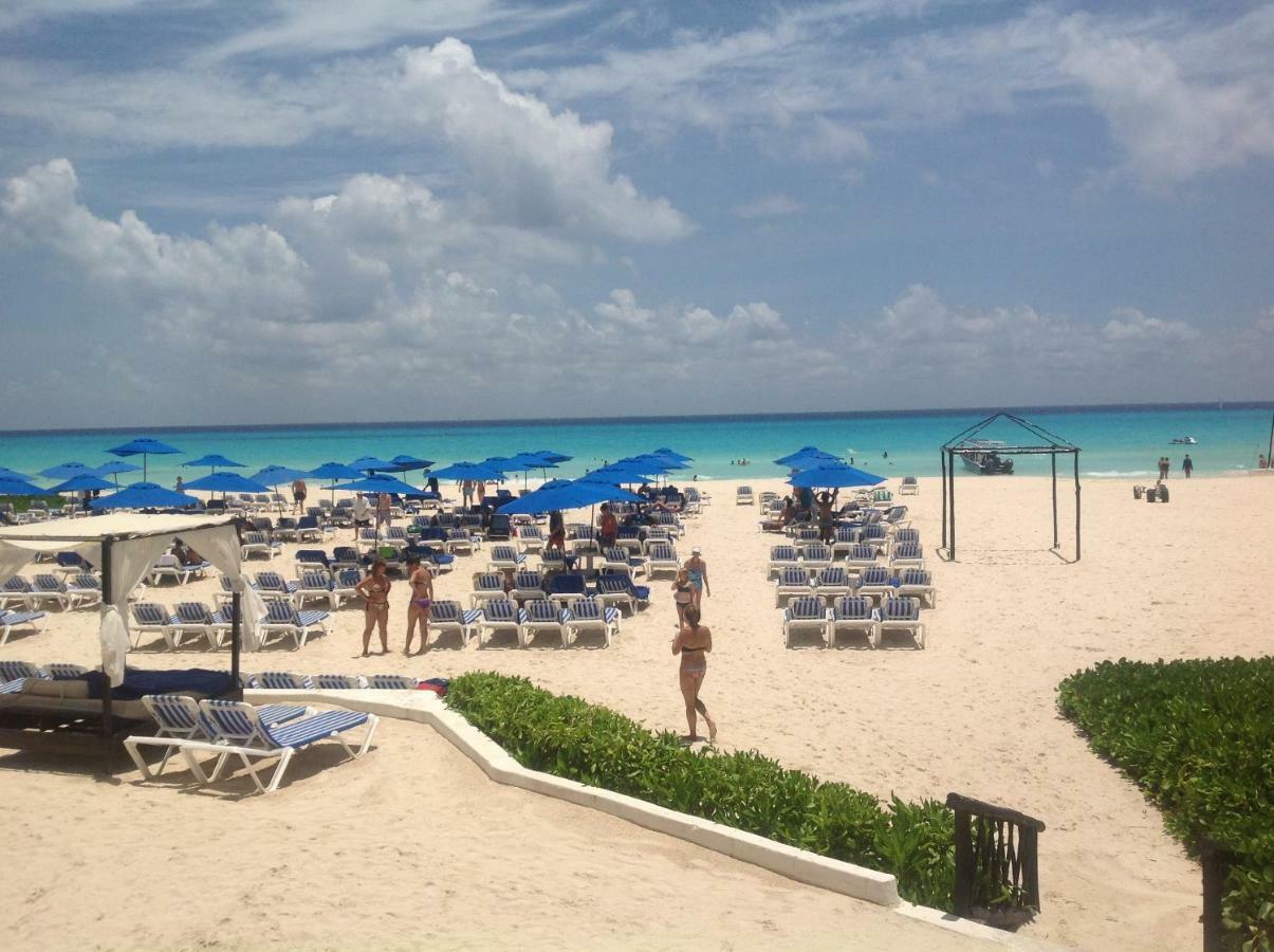 Kahlo Beach Apartment Плая дел Кармен Екстериор снимка